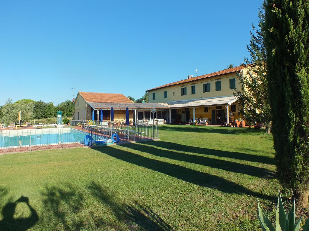 Agriturismo San Martino Ponsacco Exterior photo